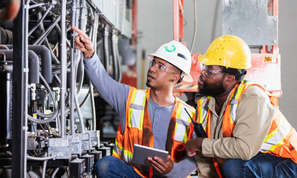 Best Industrial Electrical Services  in Rockville Centre, NY